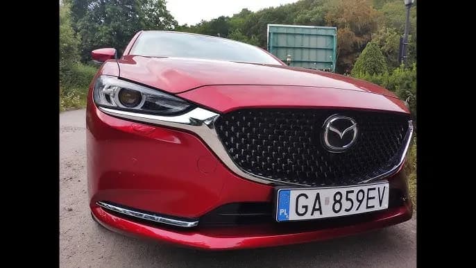 Które Mazdy palą najmniej? Porównujemy spalanie modeli 2 i 6