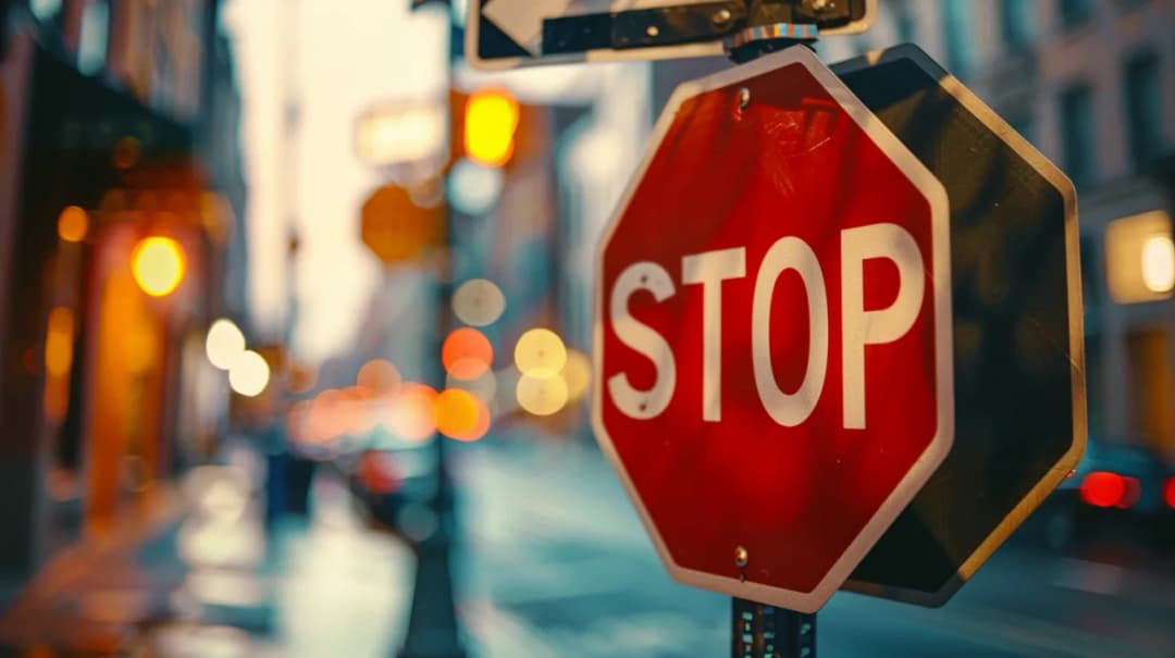 Jak rozpoznać znaki pierwszeństwa na drodze? Praktyczne wskazówki dla kierowców