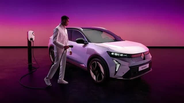 Ile ładuje się samochód elektryczny? Czas ładowania i kluczowe czynniki