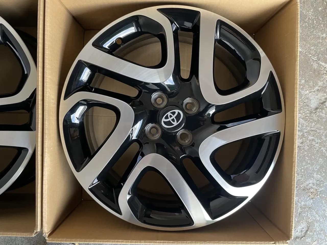 Jakie felgi do Yaris? Sprawdź, które modele są najlepsze dla Ciebie