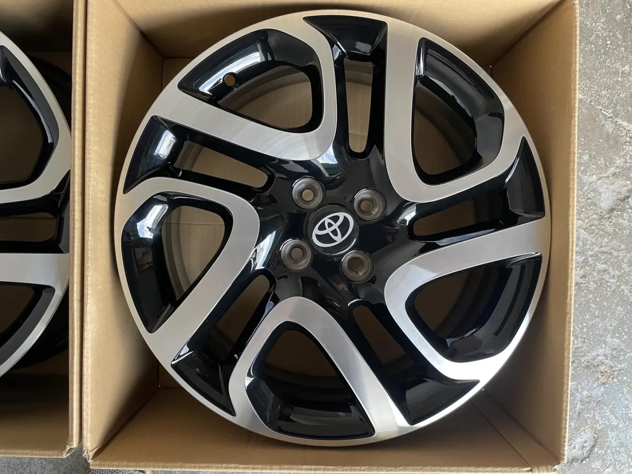 Jakie felgi do Yaris? Sprawdź, które modele są najlepsze dla Ciebie