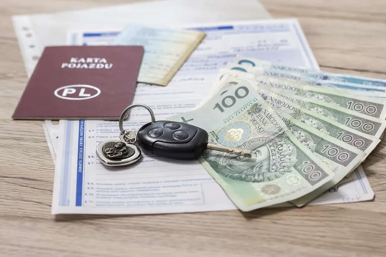 Co zrobić, gdy brakuje karty pojazdu przy zakupie auta? Poradnik